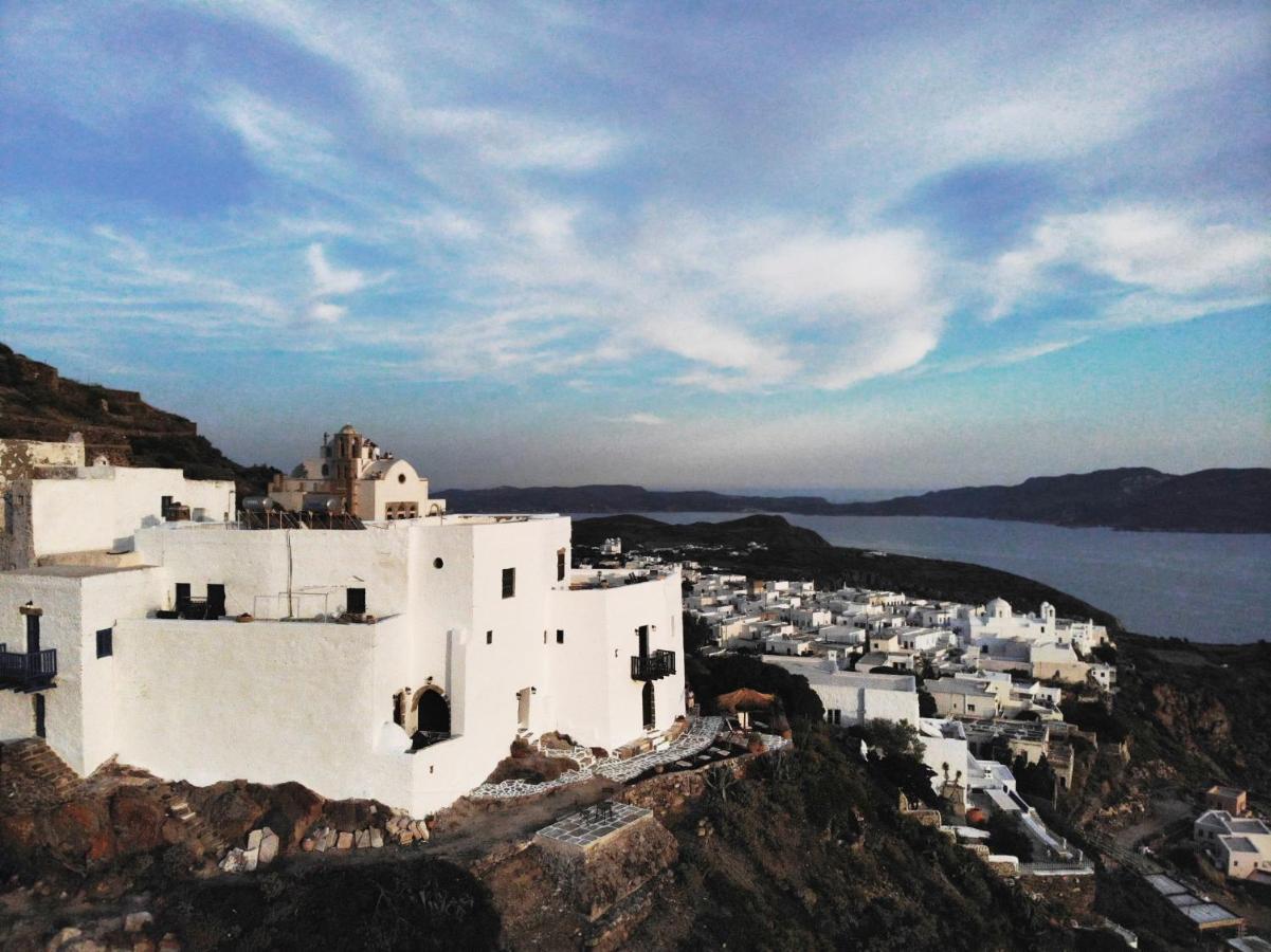 Castrum Traditional Sunset Suites Plaka  ภายนอก รูปภาพ