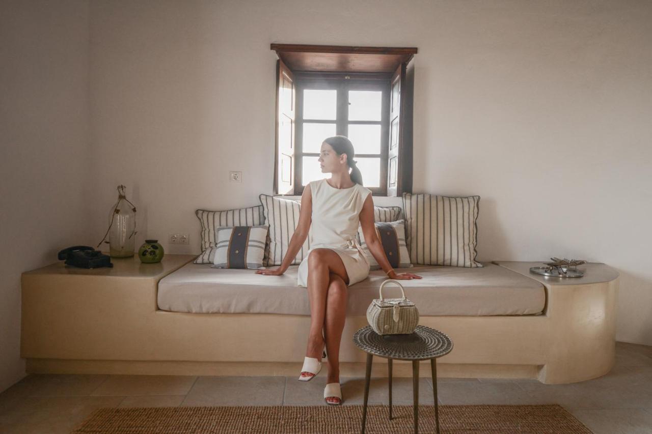 Castrum Traditional Sunset Suites Plaka  ภายนอก รูปภาพ