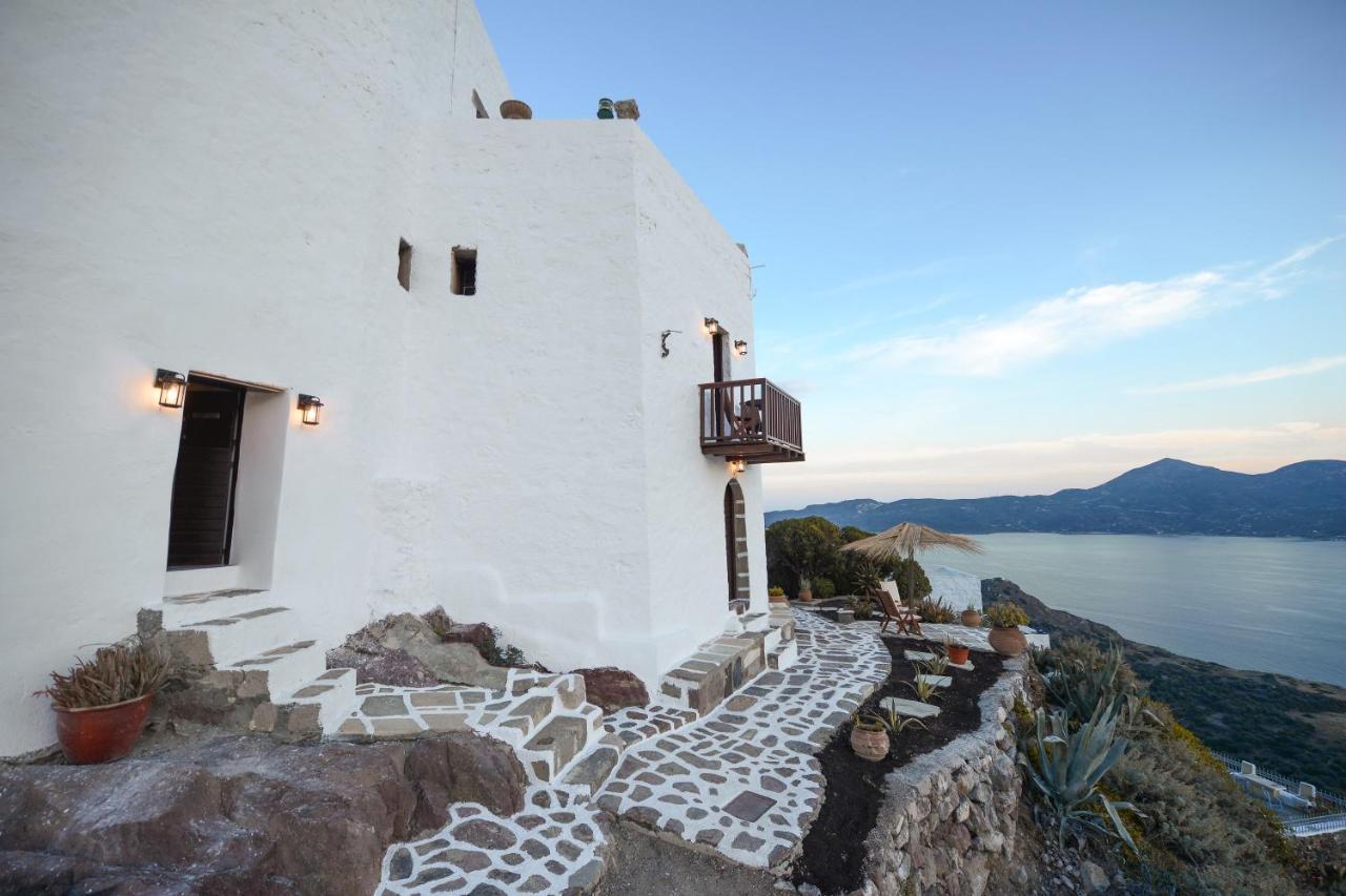 Castrum Traditional Sunset Suites Plaka  ภายนอก รูปภาพ