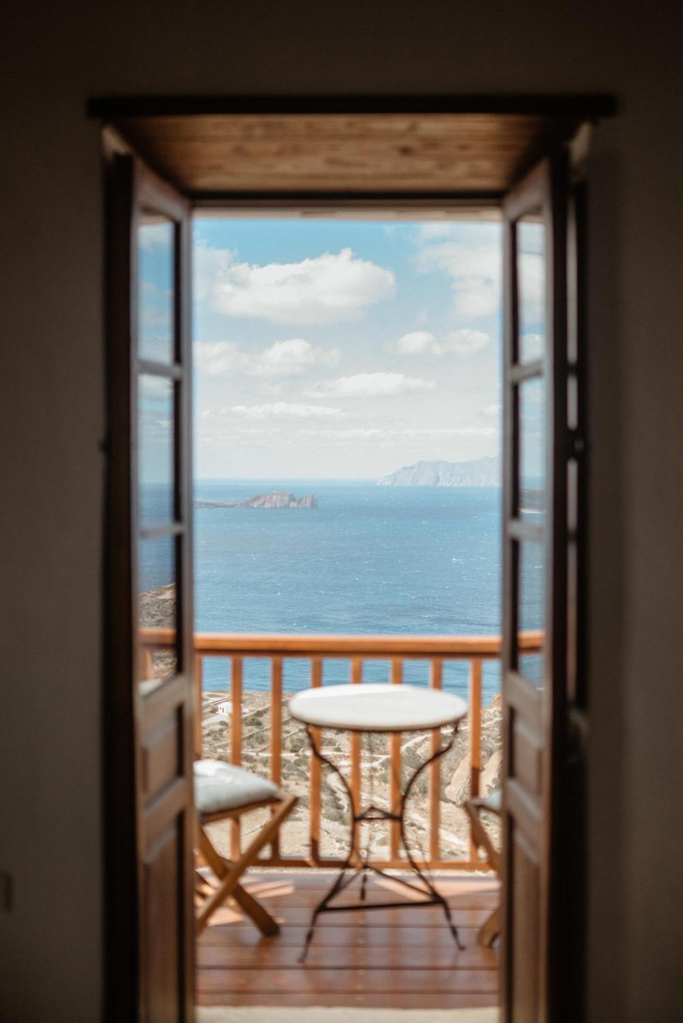 Castrum Traditional Sunset Suites Plaka  ภายนอก รูปภาพ